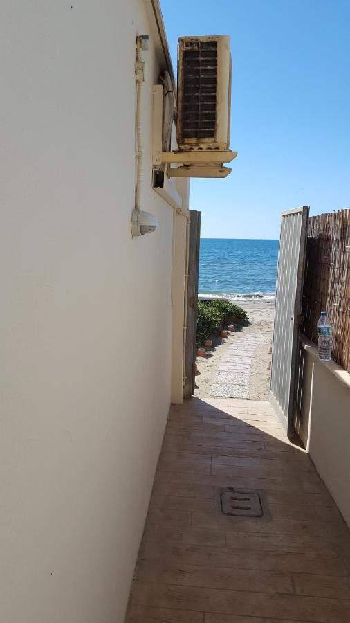 Casa Roberto Beach Torvaianica Luaran gambar