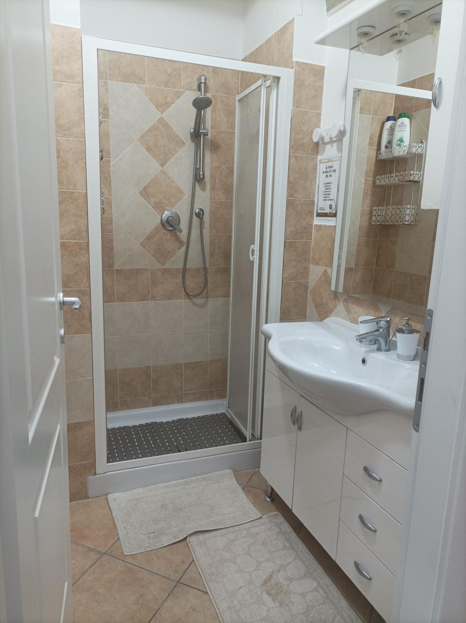 Casa Roberto Beach Torvaianica Luaran gambar