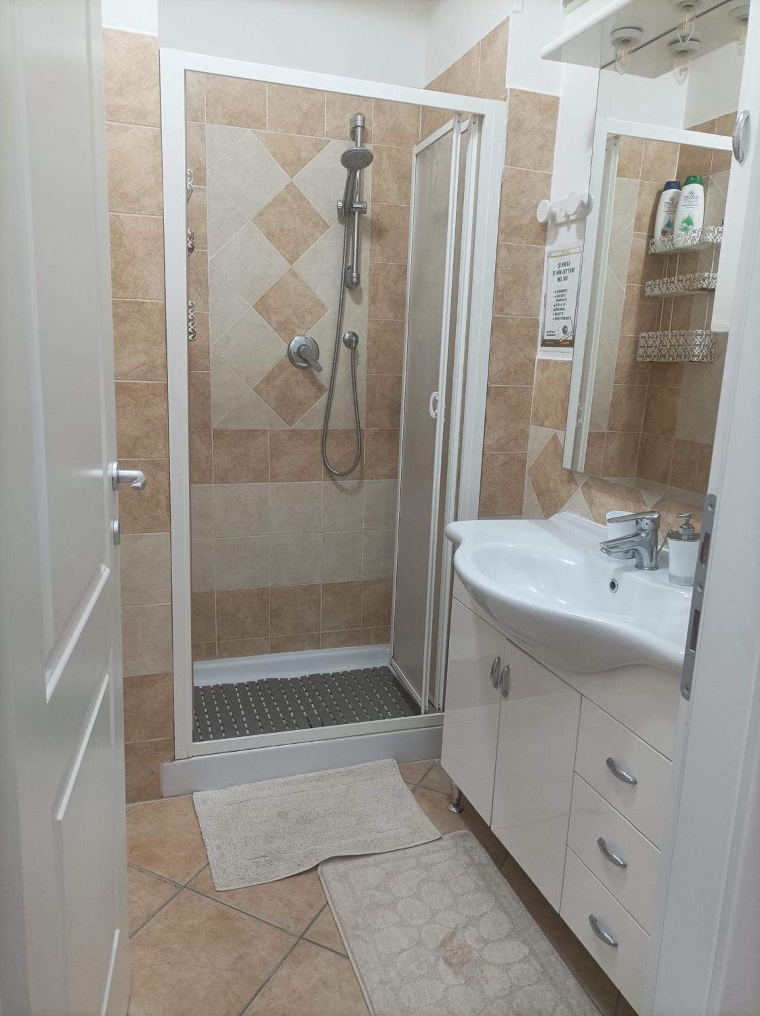 Casa Roberto Beach Torvaianica Luaran gambar